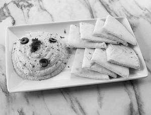Hummus & Pita