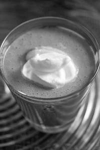 Chikku Milkshake With Ice Cream