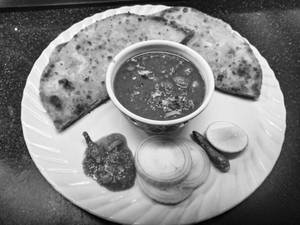 Aloo Paratha 1 Pcs