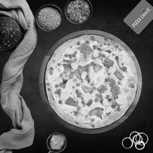 Golden Corn With Tomato Double Pizza