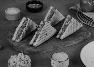 Spinach & Corn Sandwich