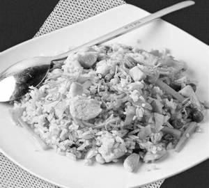 Chicken Schezwan Fried Rice