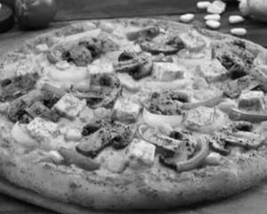Veggie Deluxe Pizza