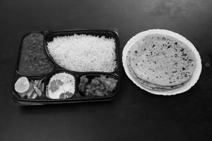 Deluxe Thali