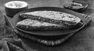 Aloo Paratha (desi Ghee)