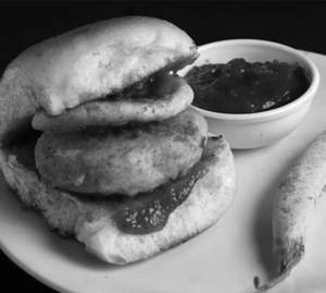 Smokey Bbq Vadapav