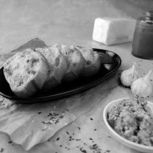 Chicken Cheese Garlic Bread