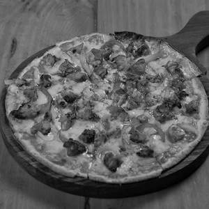 Tandoori Chicken Pizza