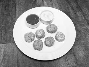 KFC Classic Veg Momos [6 Pieces]