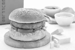 Tandoori Paneer Burger