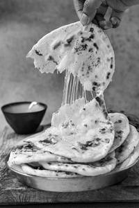 Chilly Cheese Garlic Naan