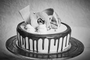 Butterscotch Cake (1 P)