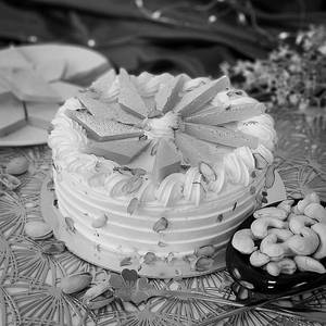 Kaju Katri Cake