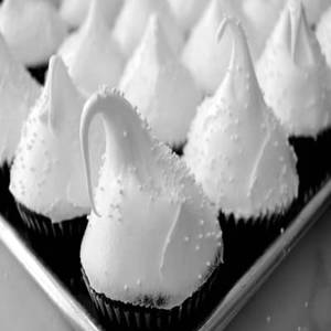 Sno-Cap Cupcake - Pack of Two