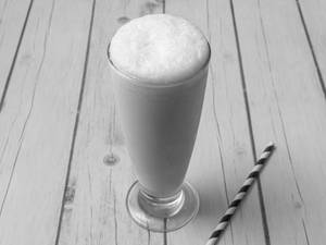 Apple Milk Shake (300 Ml)