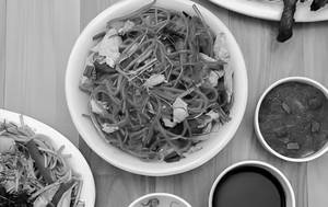Chicken Schezwan Noodles   