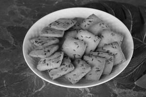 Namkeen Jeera Biscuit (250 Gms)