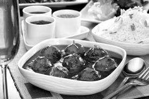 Veg manchurian   [gravy]                                                                                                                             