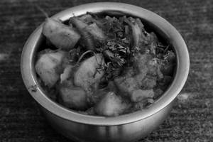 Aloo Piaz Ki Sabzi