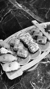 Assorted Sushi Boat - Non Veg