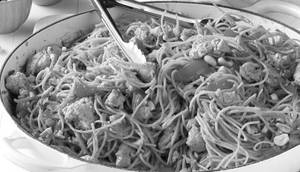 Non-veg Wok Tossed Hakka Noodles