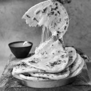 Cheese Garlic Naan