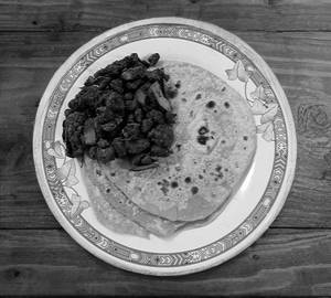 Chapati (3 nos) Beef (1 portion)