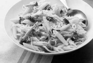Green And Garlic Penne Mushroom, Spinach, Olives, Basil And Herbs In Cheese Parmesan Sauce