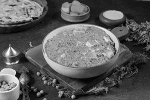 Matar Paneer