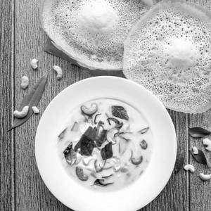 Appam With Veg Stew