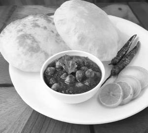 Chola Bhatura