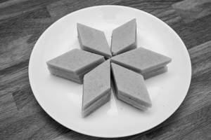 Kaju Kathili (250gms)