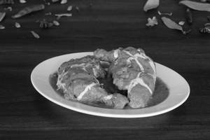 Chicken Tandoori Butter Masala (Half) [2 Pieces]
