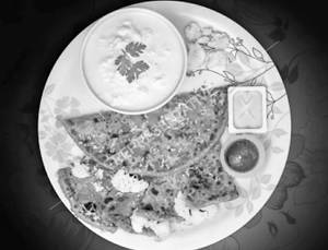 Tawa Gobi Paratha