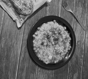 Mixveg Maggi[1Pc] with tea[150ml]