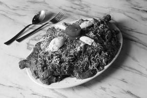 Murg Mussalam