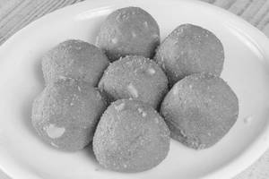 Besan Ladoo