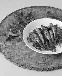 Fish Curry (Nethili)