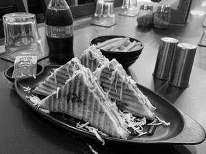 GRILLED VEGETABLE CHEESE SANDWICH COKE COMBO