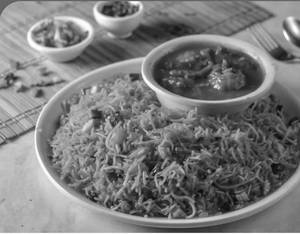 Veg Triple Szechwan Rice With Manchurian