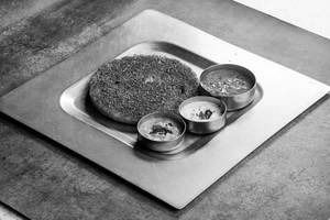 Ghee Thattu Idli With Podi