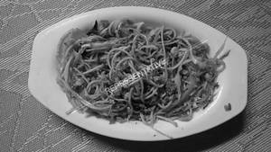 Egg Schezwan Noodles