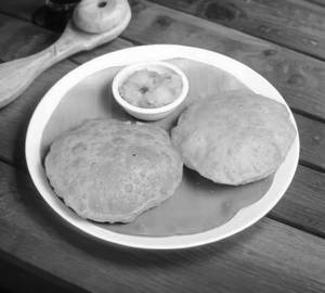 Poori Set With Masala