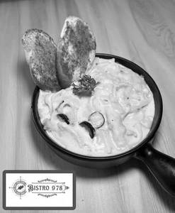 Fettuccini Alfredo Chicken