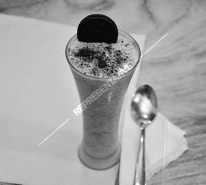 Oreo Milk Shake