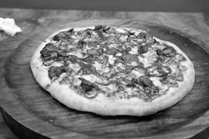 Chicken Chilly Pizza
