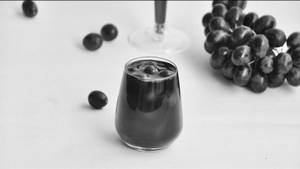 Ball Grape Juice (300 Ml)