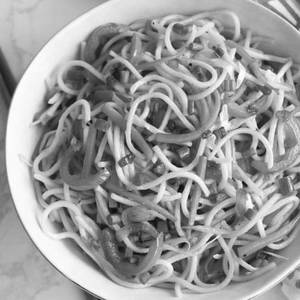 Veg Hakka Noodles