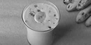 Banana Lassi
