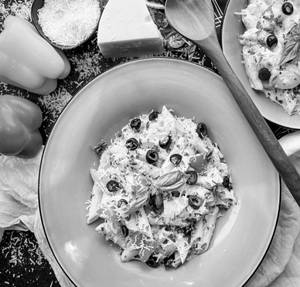 Quattro Formaggi Alfredo Pasta (white Sauce)